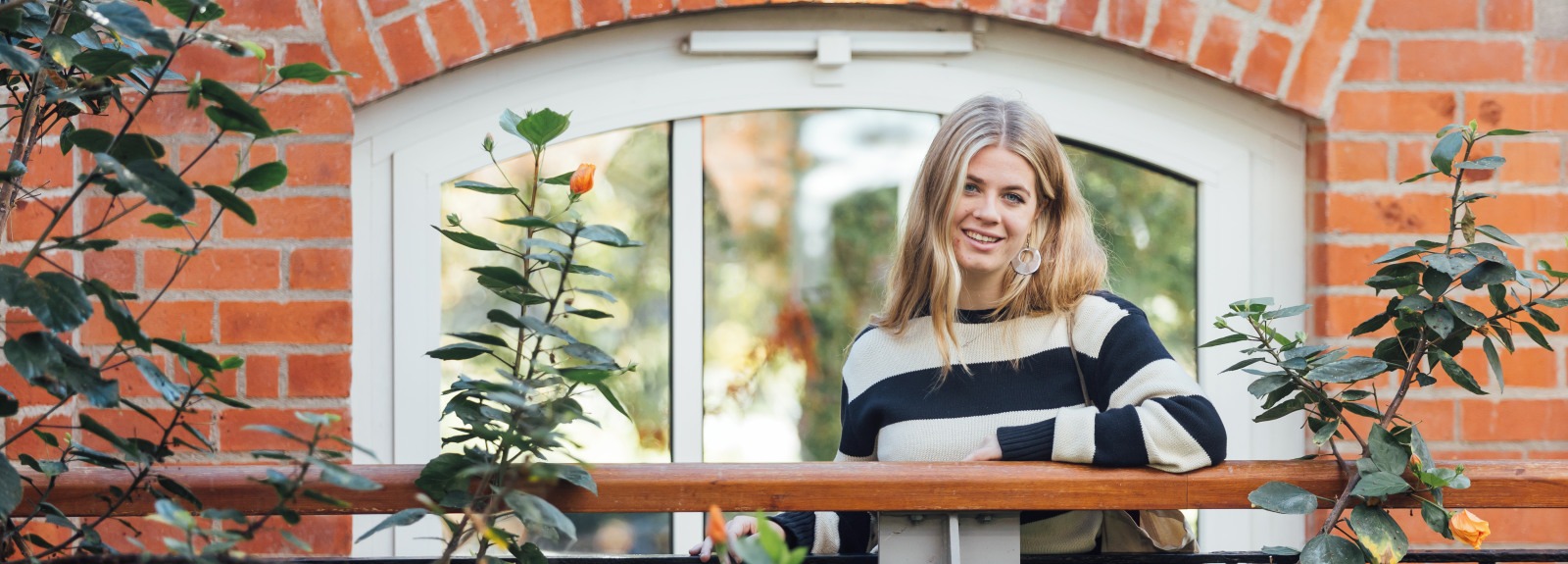Student Niamh inside Botanic Palm House